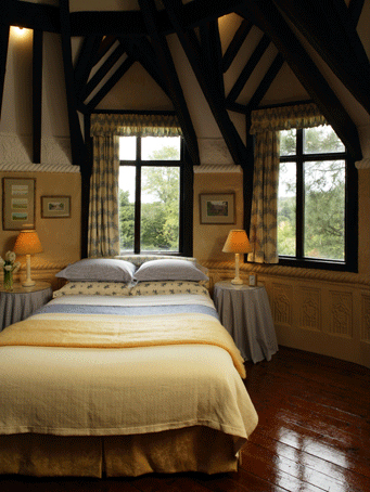 ����� Thorngrove Manor, ����