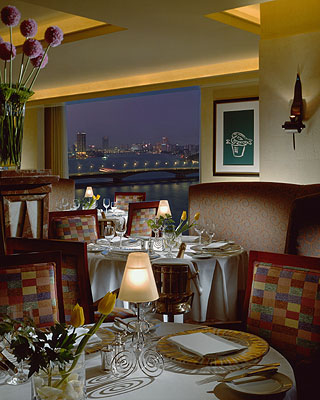 ����� Four Seasons Hotel Cairo at The First Residence, ����