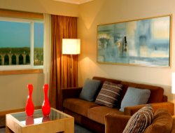 ����� Sana Park Malhoa, ����