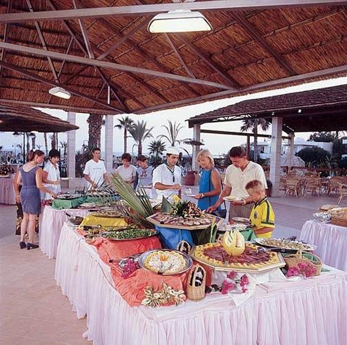 ����� Adams Beach, ����