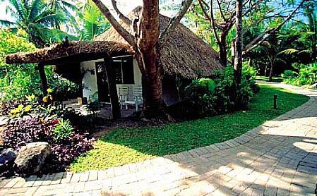 ����� Castaway Island Resort, ����