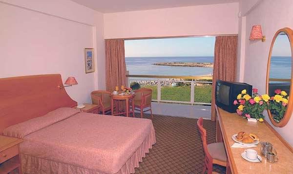 ����� Asterias Beach, ����