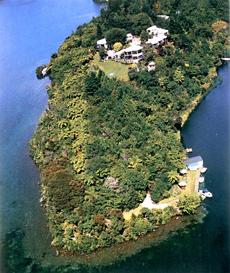����� Solitaire Lodge, ����