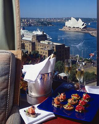 ����� Four Seasons Sydney, ����
