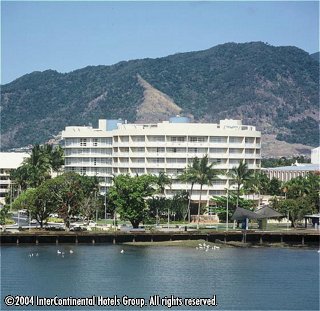 ����� Holiday Inn Cains, ����