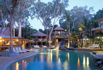����� Radisson Treetops Resort, ����