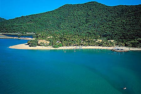 ����� Brampton Island, ����