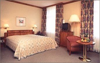 ����� Glockenhof, ����
