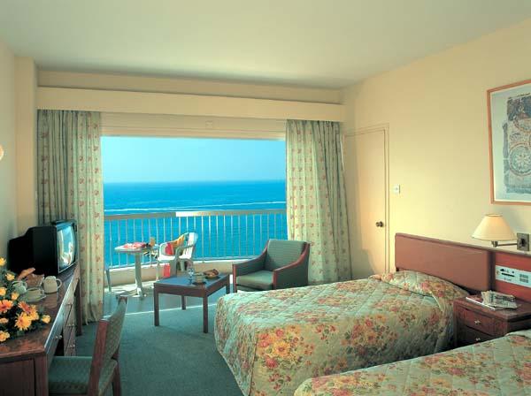 ����� Poseidonia Beach, ����