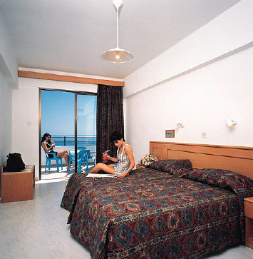 ����� Corallia Beach Apts, ����