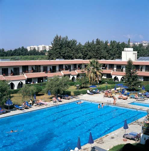 ����� Roussos Beach APT, ����