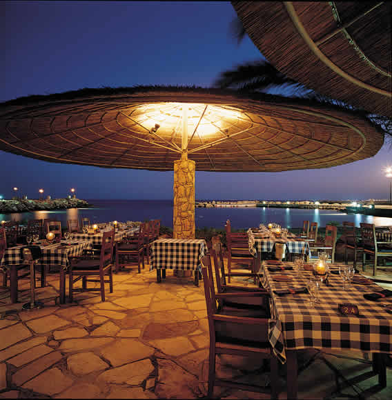 ����� Amathus Beach, ����
