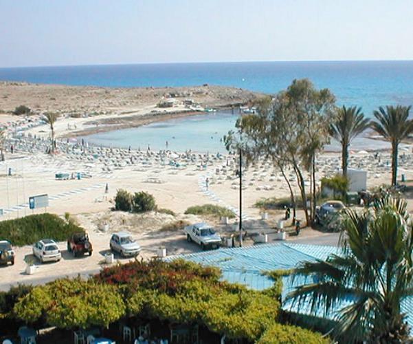 ����� Anonymous Beach, ����