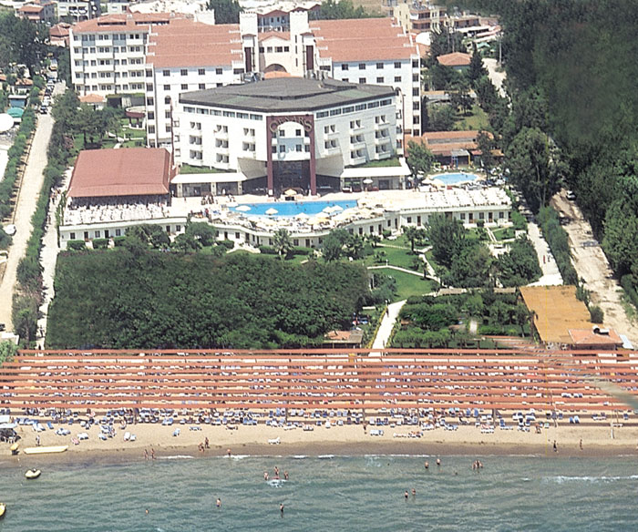 ����� Cesars Resort, ����