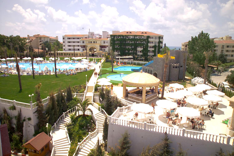����� Cesars Resort, ����