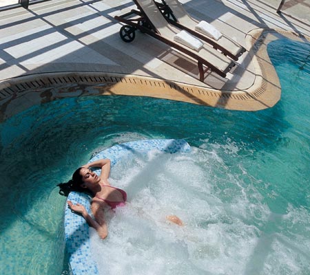 ����� Meliton hotel, ����