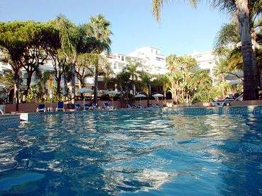 ����� Ria Park Garden, ����