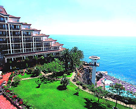 ����� The Cliff Bay, ����