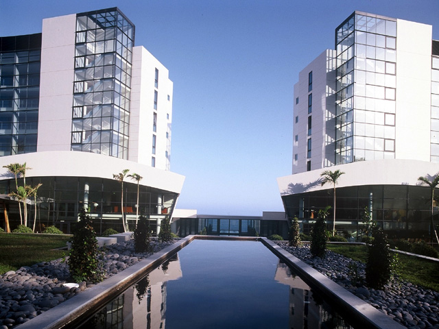����� Crown Plaza, ����