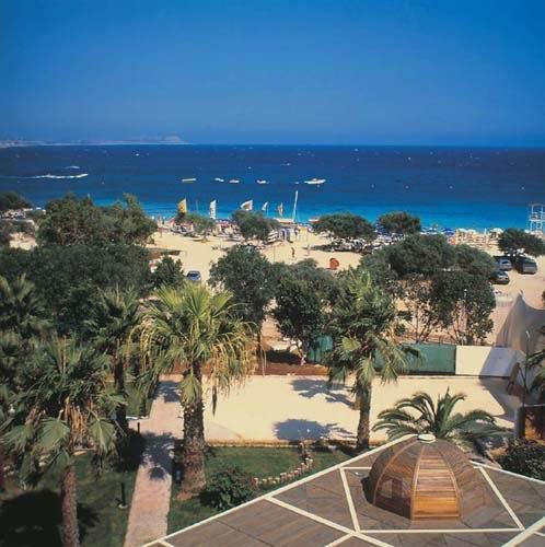 ����� Dome Beach, ����