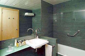 ����� Tryp Port Cambrils, ����