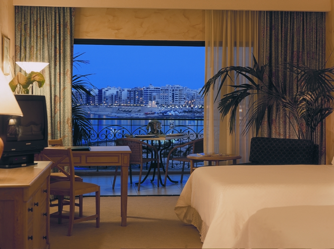 ����� The Westin Dragonara Resort, ����