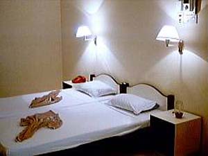 ����� Dona Alcina, ����