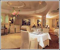 ����� Reval Hotel Olympia, ����