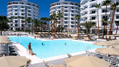 ����� Riu Waikiki, ����