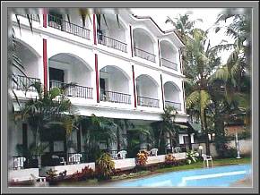 ����� Ronil beach, ����