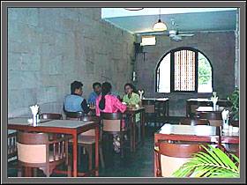 ����� Ronil beach, ����