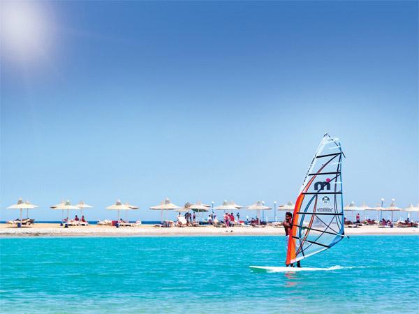 ����� Coral Beach, ����